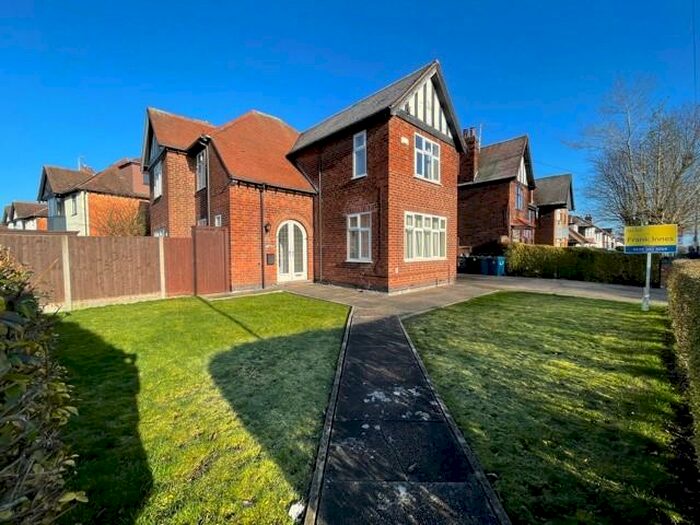 4 Bedroom Detached House To Rent In Stamford Road, West Bridgford, NG2