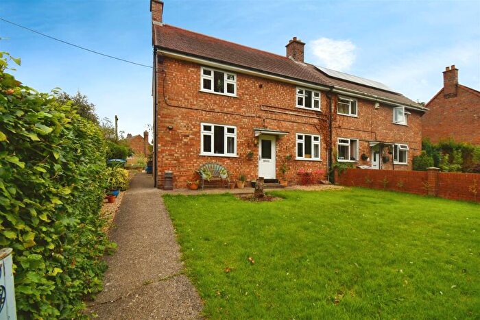 3 Bedroom Semi-Detached House For Sale In Kiln Lane, Patrington, East Yorkshire, HU12