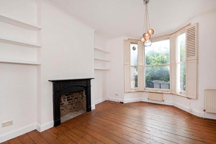 2 Bedroom Apartment To Rent In Nightingale Road, London, NW10