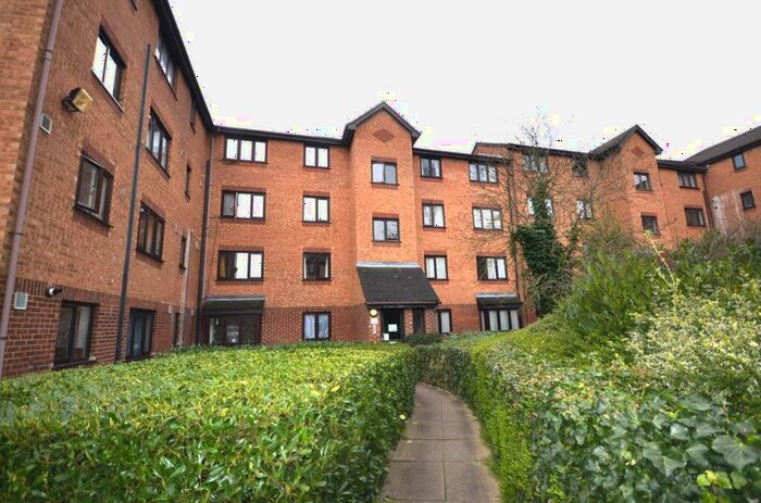 1 Bedroom Flat To Rent In Pempath Place, Wembley, Middlesex, HA9