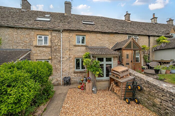 3 Bedroom Terraced House For Sale In Hyde Hill, Stroud, GL6