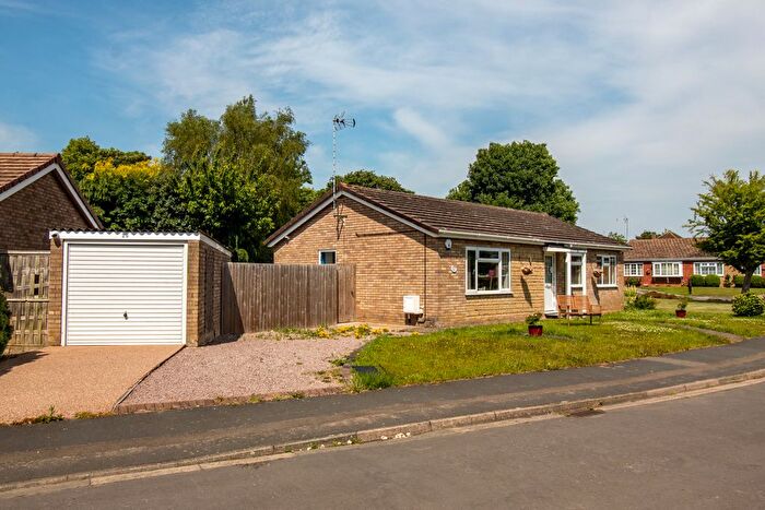 3 Bedroom Detached Bungalow For Sale In Chestnut Avenue, Donnington, PE11