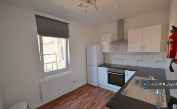1 Bedroom Flat To Rent In St Pauls Rd, Northampton, NN2