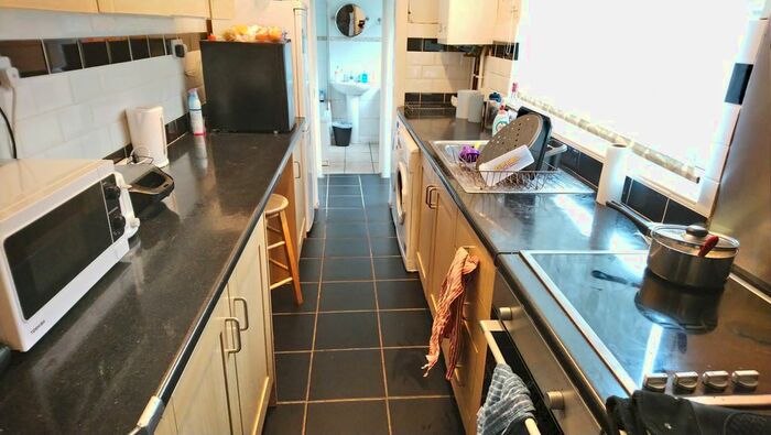 2 Bedroom Terraced House To Rent In Coventry, West Midlands CV5