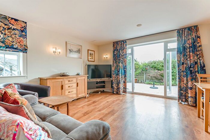 3 Bedroom Semi-Detached House For Sale In Welsh Street, Chepstow, Monmouthshire, NP16