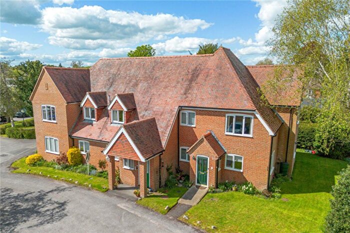 2 Bedroom Apartment For Sale In Holly Tree Walk, Pewsey, Wiltshire, SN9