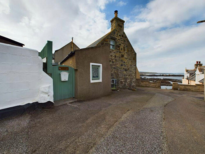 3 Bedroom Cottage For Sale In Braeheads, Whitehills, AB45