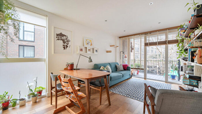 2 Bedroom Flat For Sale In Lock Mill Apartments, E2