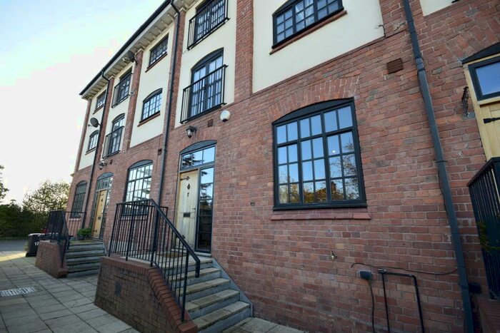 3 Bedroom Town House For Sale In Mill Park, Waymills, Whitchurch, SY13