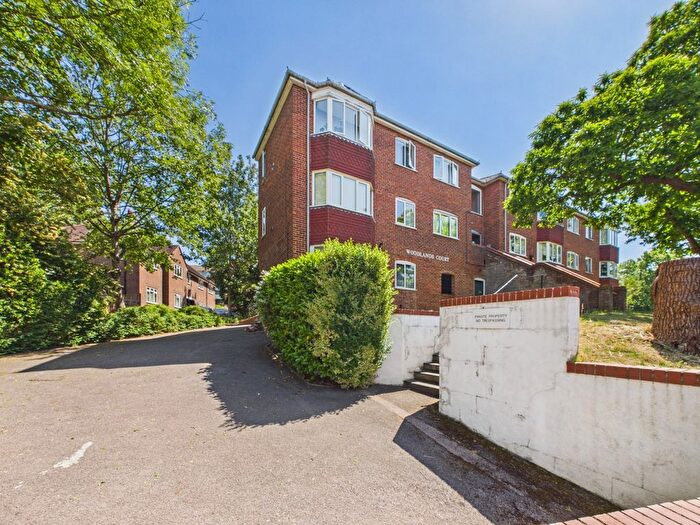 2 Bedroom Flat For Sale In Woodlands Court, Highland Road, Bromley, Kent, BR1