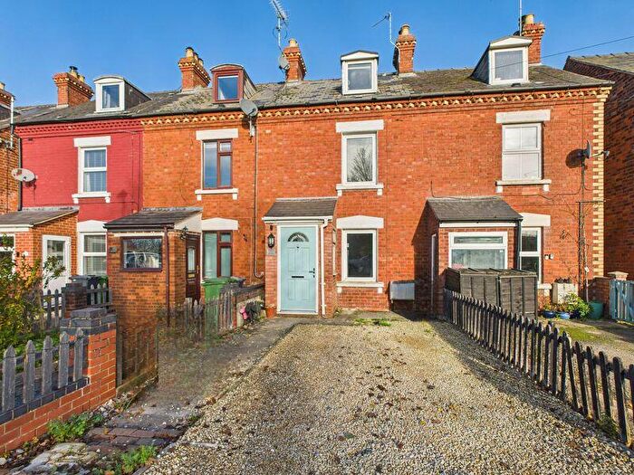 2 Bedroom Terraced House For Sale In Avenue Terrace, Stonehouse, GL10