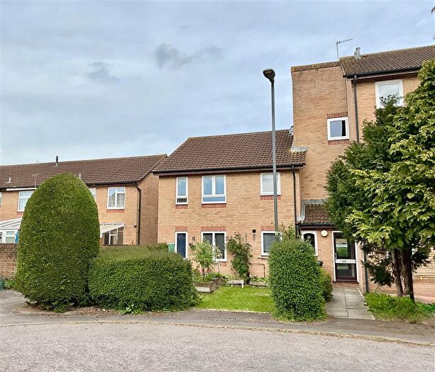 2 Bedroom Flat To Rent In Tindell Court, Longwell Green, Bristol, BS30
