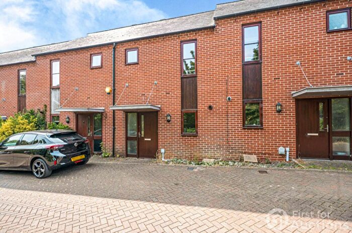 2 Bedroom Terraced House For Sale In Elder Road, Basingstoke, RG24