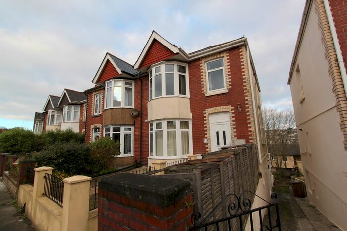 1 Bedroom Flat To Rent In Ladysmith Road, Lipson, Plymouth PL4