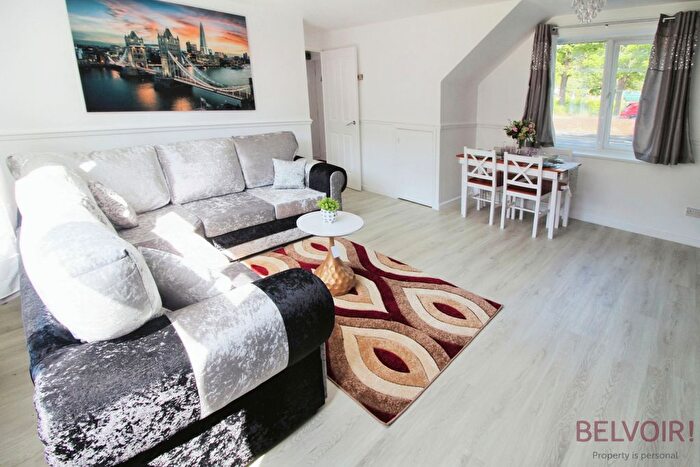 2 Bedroom End Of Terrace House To Rent In Radcliffe Street, Nottingham, NG2