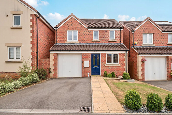 3 Bedroom Detached House For Sale In Fairwood, Badbury Park, Swindon, SN3