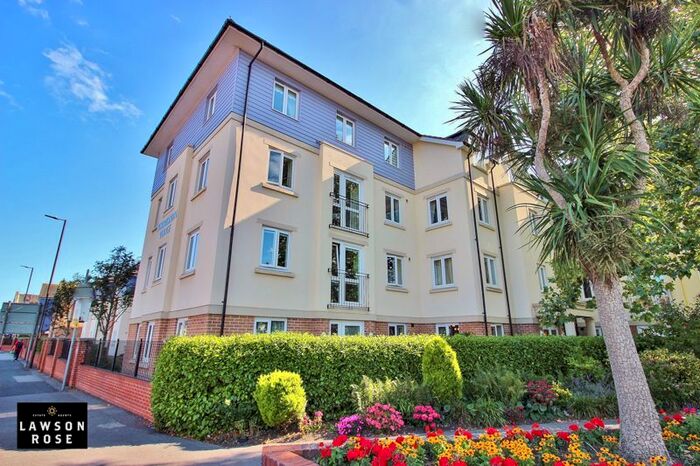 1 Bedroom Property For Sale In Alverstone Road, Southsea, PO4