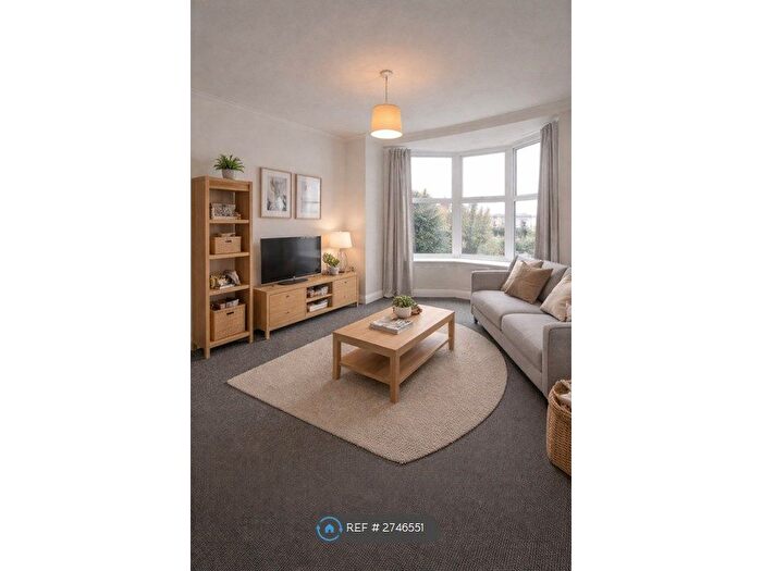 3 Bedroom Maisonette To Rent In Scarborough Road, Filey, YO14