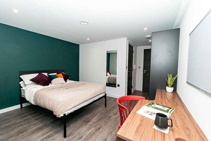 Studio To Rent In Low Hill, Liverpool, Merseyside, L6