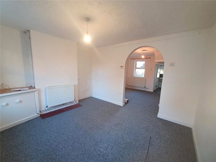 2 Bedroom End Of Terrace House To Rent In Bevan Street West, Lowestoft, Suffolk, NR32