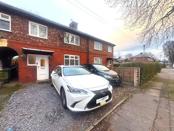 4 Bedroom Terraced House For Sale In Gorse Avenue, Stretford, M32