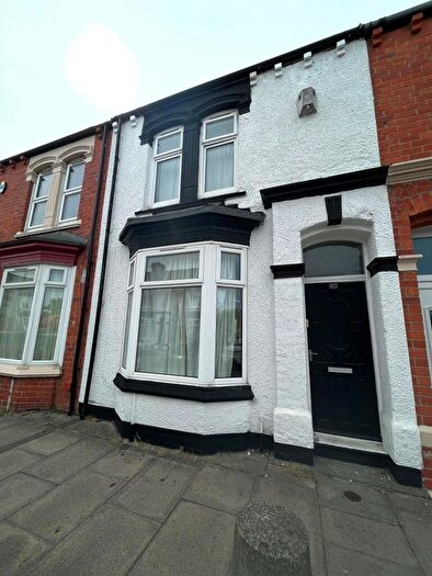3 Bedroom Terraced House For Sale In Abingdon Road, Middlesbrough, TS1