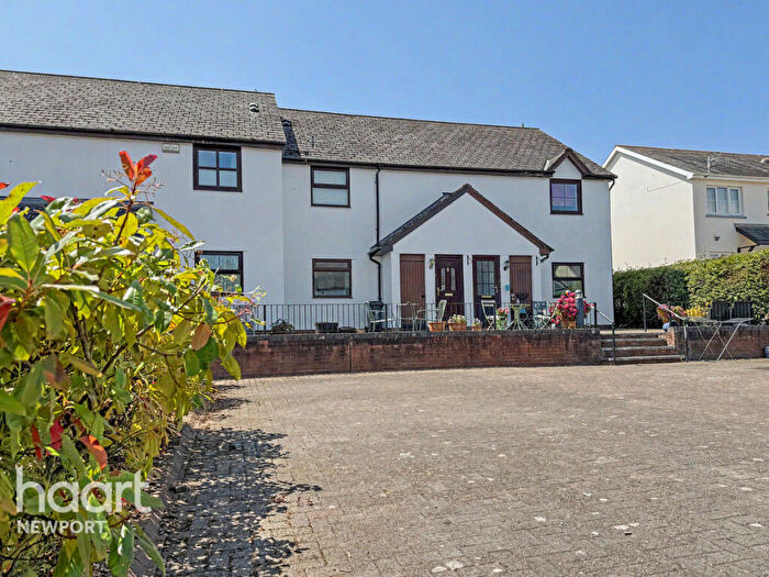 1 Bedroom Maisonette To Rent In Cambria Close, Newport, NP18
