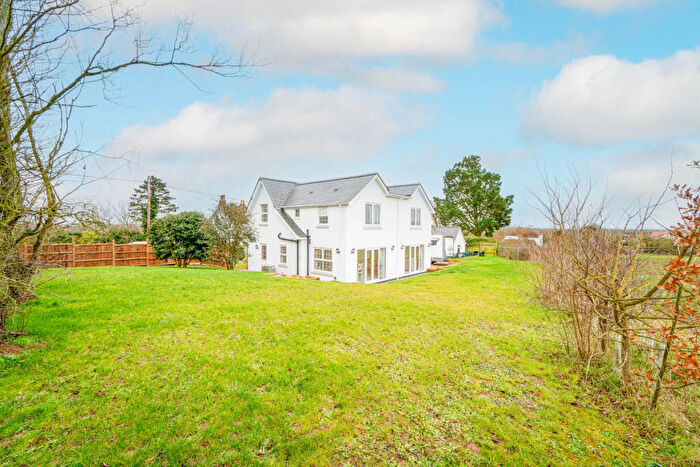 4 Bedroom Detached House For Sale In Church Road, Colchester, CO5