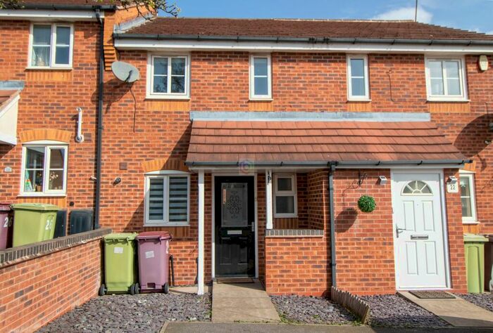 2 Bedroom Town House To Rent In Bracken Road, Shirebrook, NG20