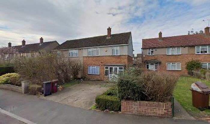 3 Bedroom End Of Terrace House To Rent In Crabtree Avenue, Romford, RM6