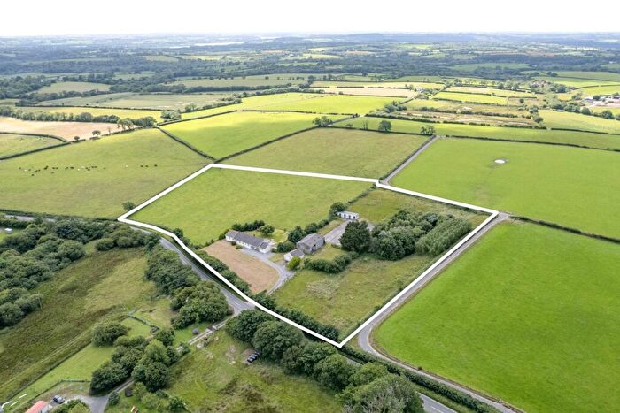 6 Bedroom Smallholding For Sale In Yerbeston, Kilgetty, SA68