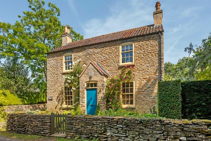 4 Bedroom Detached House For Sale In Back Lane, Brattleby, Lincoln, LN1