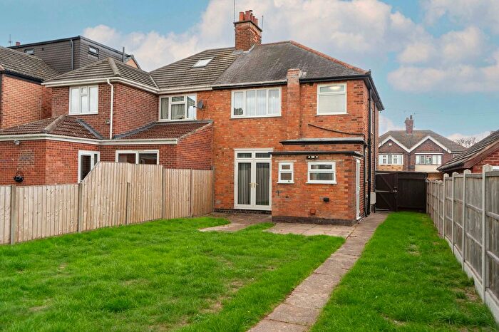 3 Bedroom Semi-Detached House To Rent In Highway Road, Evington, Leicester, LE5