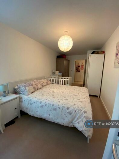 1 Bedroom Flat To Rent In Isis House, London, SE20