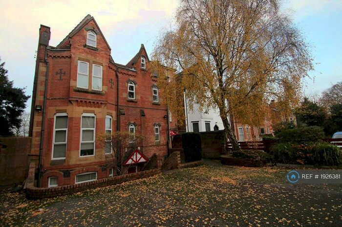 Studio To Rent In Park Road West, Claughton, CH43