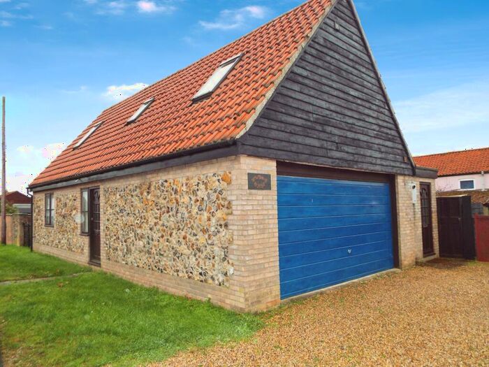 3 Bedroom House To Rent In Lakenheath, IP27