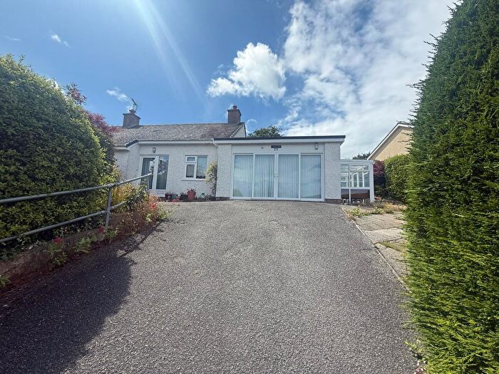 2 Bedroom Bungalow To Rent In Cae Mair, Beaumaris, LL58