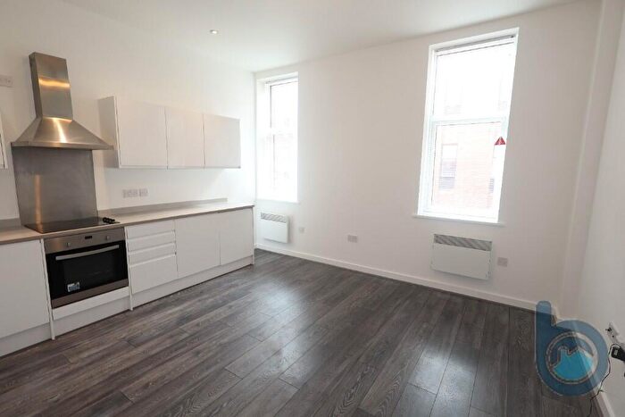 1 Bedroom Apartment To Rent In Vicarage Farm Road, Peterborough, Cambridgeshire, PE1