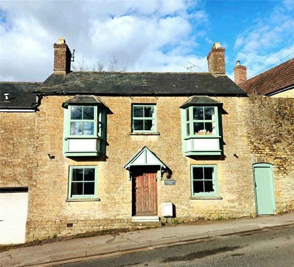 4 Bedroom End Of Terrace House For Sale In Sansomes Hill, Milborne Port, Sherborne, Somerset, DT9