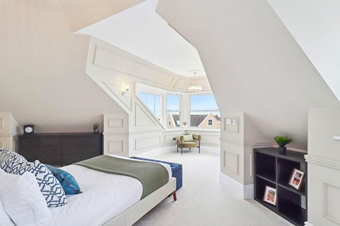3 Bedroom Property To Rent In Westcliff Avenue, Westcliff-On-Sea, SS0