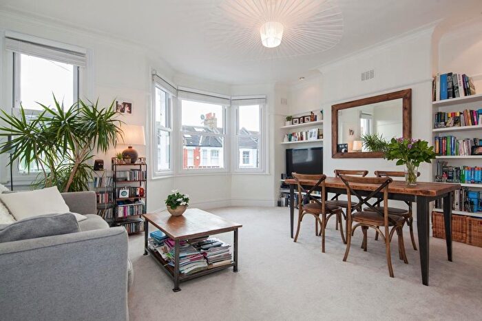 2 Bedroom Flat To Rent In Balfern Grove, London, W4