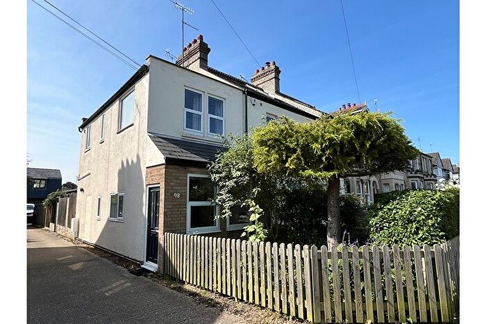 2 Bedroom End Of Terrace House To Rent In Hartington Grove, Off Hills Road, Cambridge, CB1