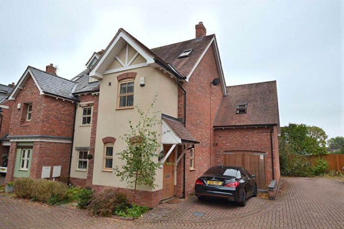3 Bedroom House For Sale In Lambkin Close, Quorn, Loughborough, Leicestershire, LE12