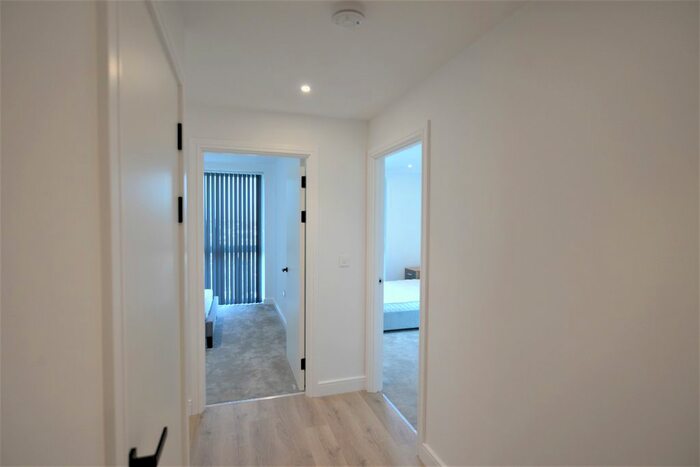 2 Bedroom Flat To Rent In Beresford Avenue, Wembley, HA0