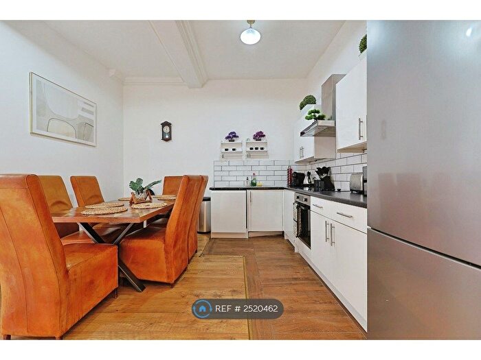5 Bedroom Flat To Rent In Lillie Road, London, SW6