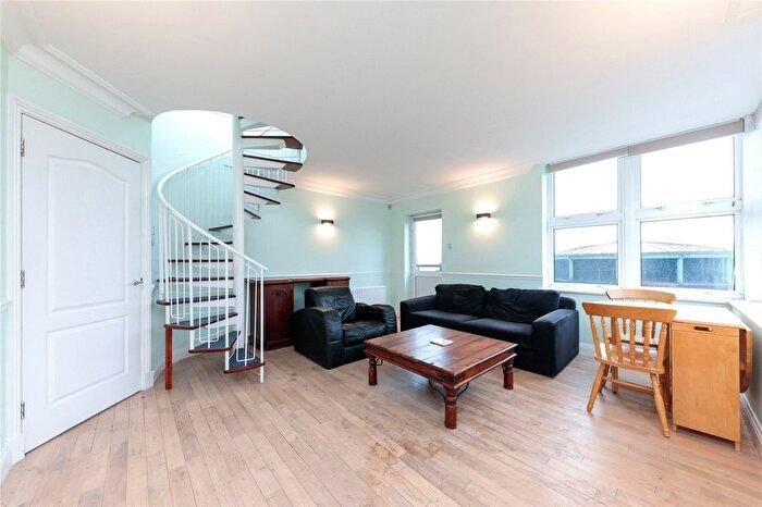 2 Bedroom Flat To Rent In Octagon Court, Rotherhithe Street, SE16