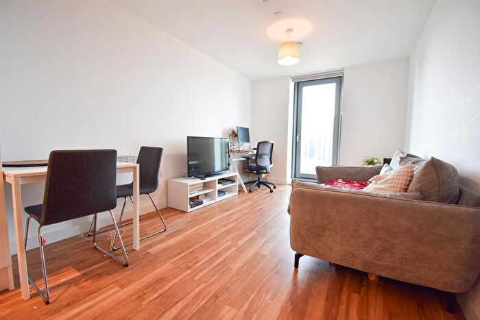 1 Bedroom Flat To Rent In Michigan Point, Michigan Avenue, Salford, M50