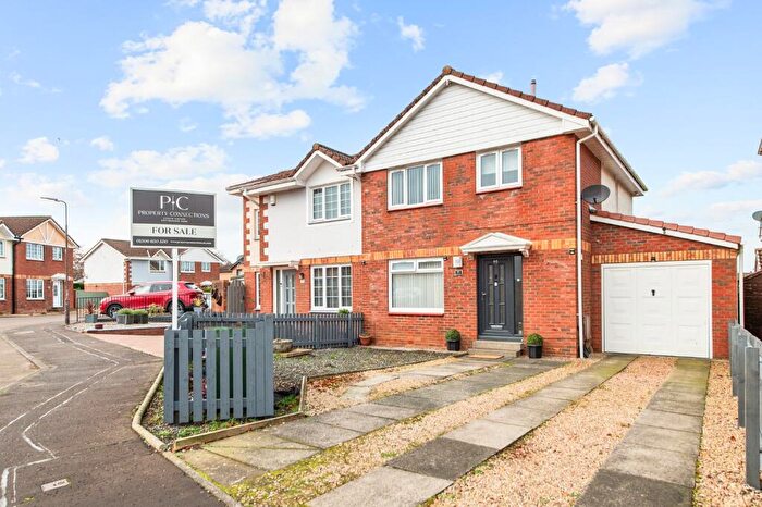 3 Bedroom Semi-Detached House For Sale In Crofters Gate, East Whitburn, West Lothian, EH47