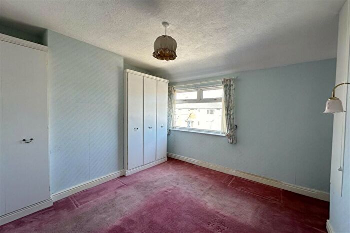 2 Bedroom Terraced House For Sale In Brooklands Road, Hull, HU5