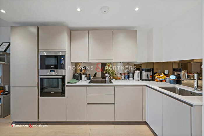 2 Bedroom Apartment To Rent In North End Road, Wembley, HA9